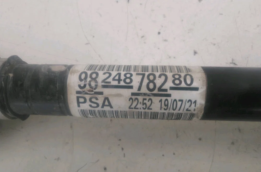 Transmission avant gauche Peugeot 2008 II (UD_, US_, UY_, UK_) 1.5 bluehdi 110 (udyhsk) (2021) occasion