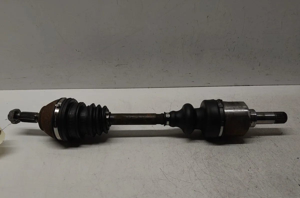 Transmission avant gauche PEUGEOT 205 occasion