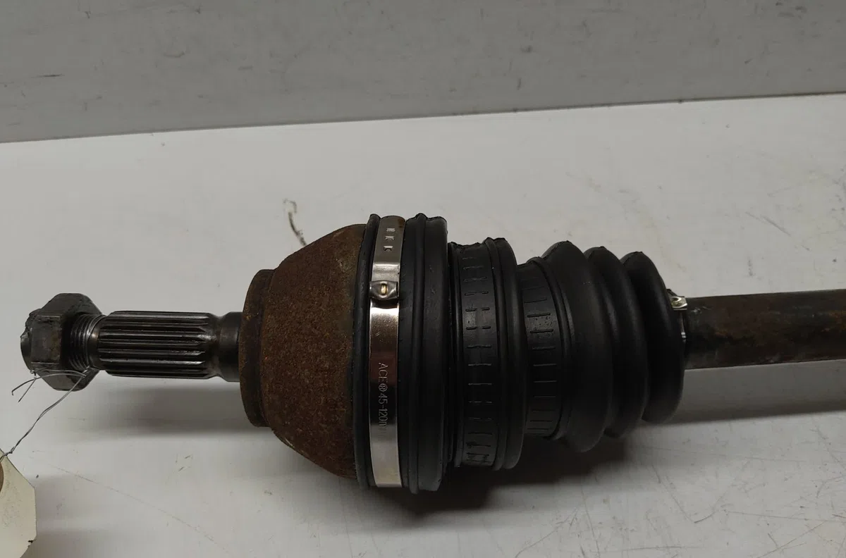 Transmission avant gauche PEUGEOT 205 occasion