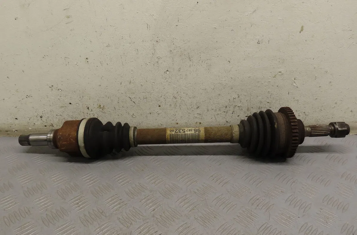 Transmission avant gauche Peugeot 206 (2L_, 2M_) 1.4 i (2lkfwa, 2mkfwa) (2009-2013) 3 portes occasion