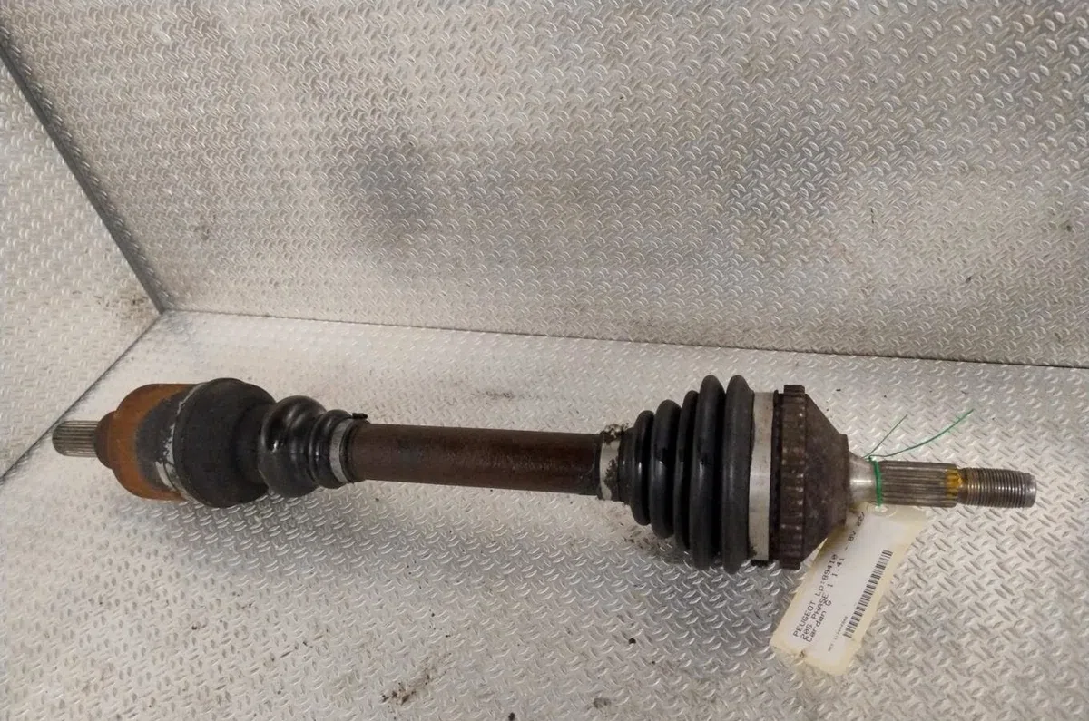 Transmission avant gauche Peugeot 206 3-5 portes (2A-C) 1.4 i (1998-2012) 3 portes occasion