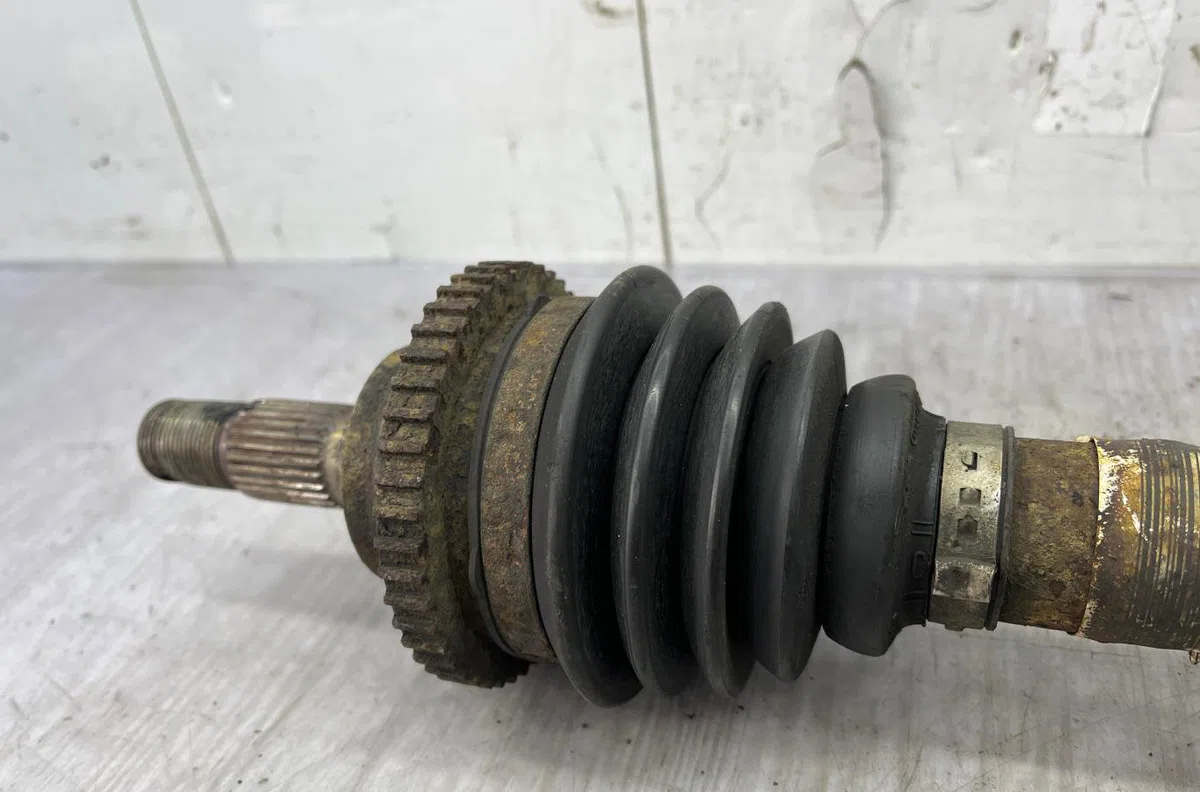 Transmission avant gauche PEUGEOT 206 PHASE 1 CABRIOLET occasion