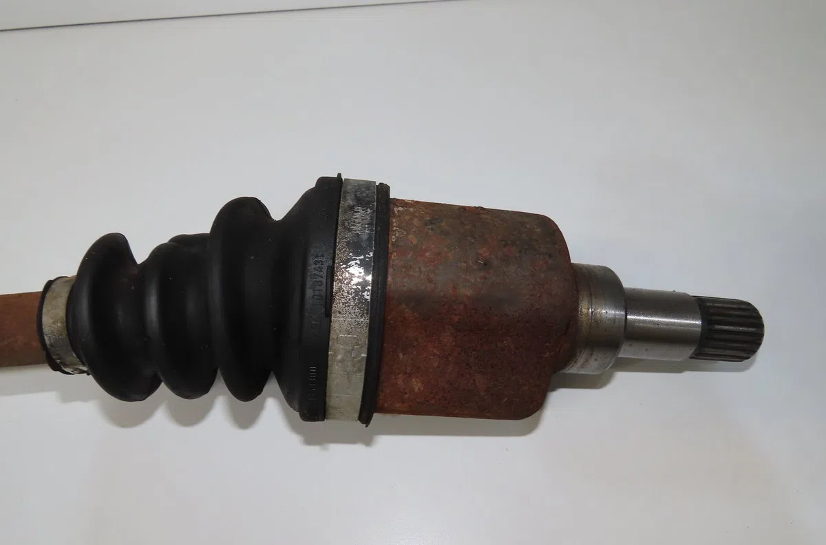 Transmission avant gauche Peugeot 207-207 (WA_, WC_) 1.4 16v (2006-2013) 3 portes occasion