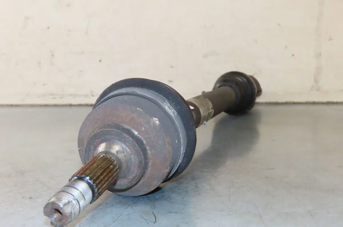 Transmission avant gauche Peugeot 207-207 (WA_, WC_) 1.4 (2006-2013) 5 portes occasion