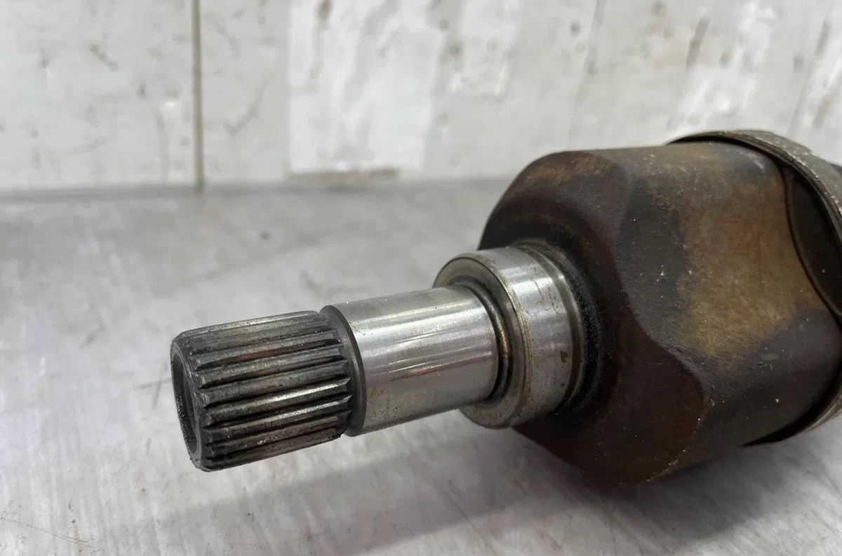 Transmission avant gauche PEUGEOT 208 1 PHASE 1 occasion
