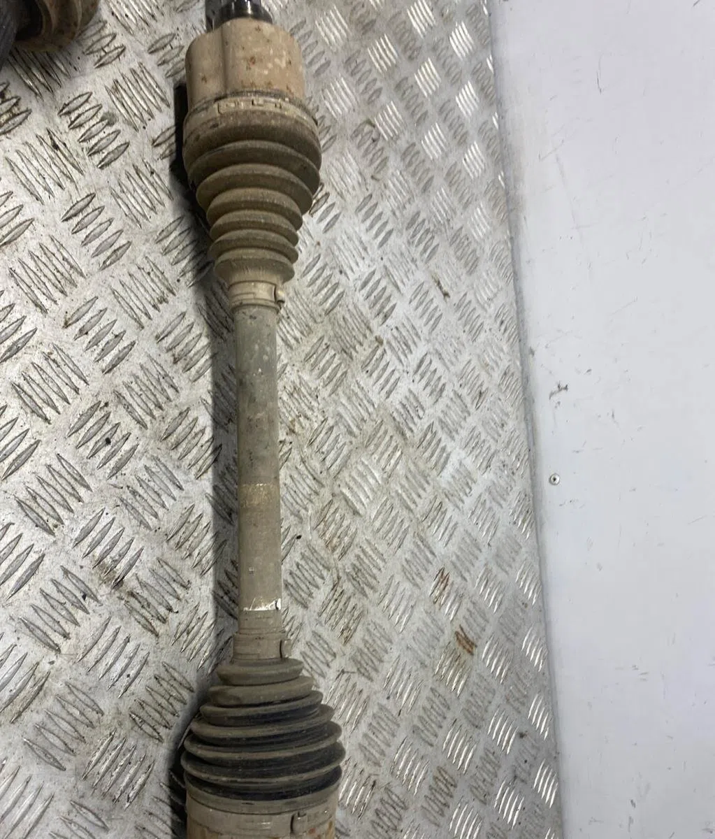 Transmission avant gauche PEUGEOT 208 2 PHASE 1 occasion