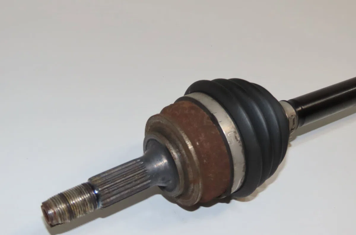 Transmission avant gauche Peugeot 208 I (CA_, CC_) 1.2 vti 68 - puretech 68 (2016) 5 portes occasion