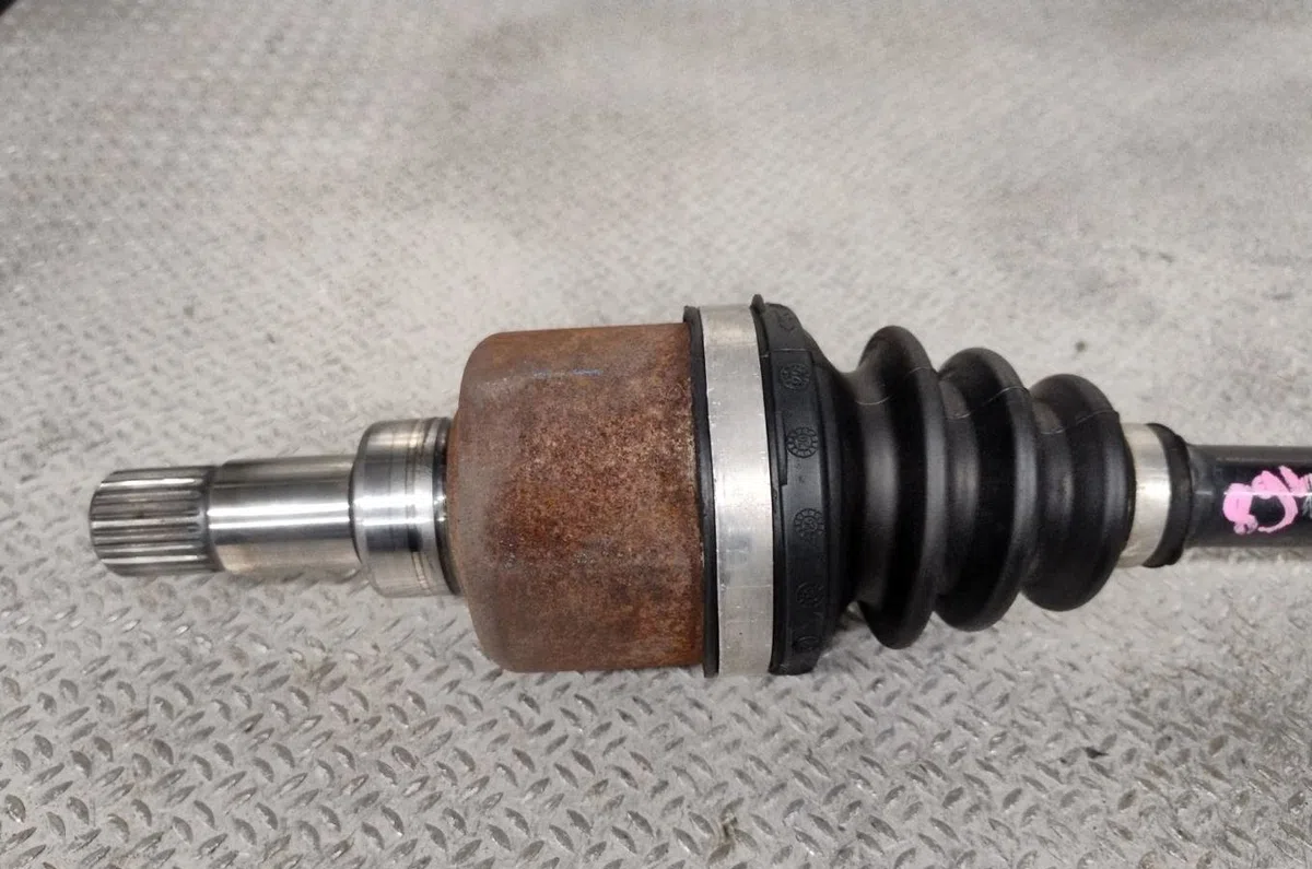 Transmission avant gauche Peugeot 208 II (UB_, UP_, UW_, UJ_) 1.2 puretech 75 (2019) occasion