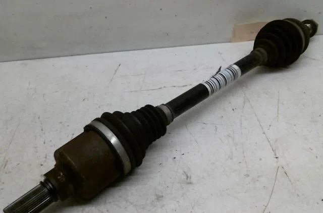 Transmission avant gauche Peugeot 3008 SUV (MC_, MR_, MJ_, M4_) 1.2 thp- puretech 130 (mrhnsm, mrhnsu, mrhnsj, mrhnyw,..