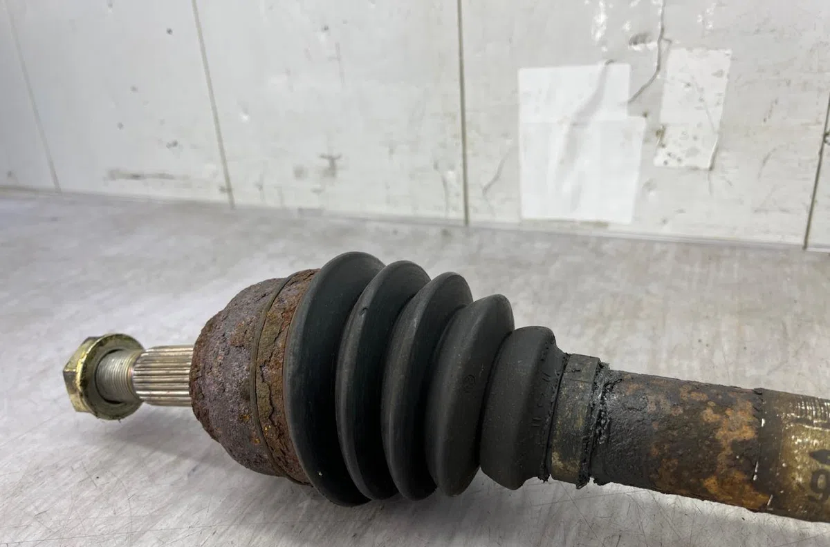 Transmission avant gauche PEUGEOT 307 PHASE 1 occasion