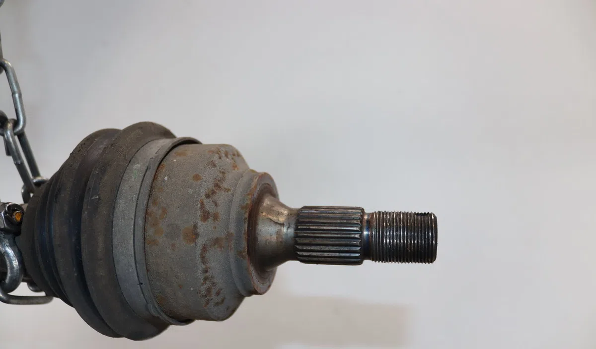 Transmission avant gauche Peugeot 307 SW (3H) 1.6 hdi 110 (2003-2007) occasion