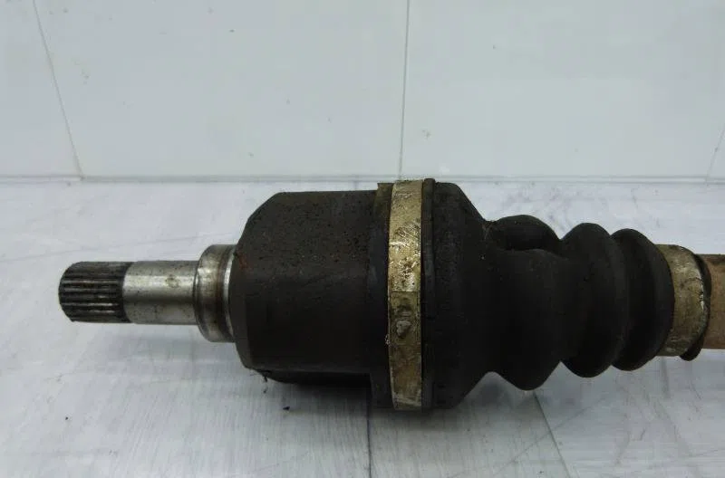 Transmission avant gauche PEUGEOT 308 1 SW PHASE 1 BREAK occasion