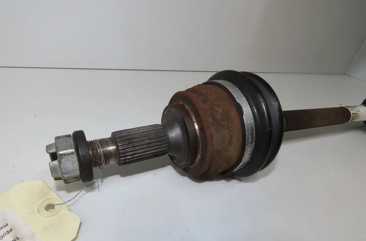 Transmission avant gauche Peugeot 308 II (LB_, LP_, LW_, LH_, L3_) 1.2 thp 110 (2013-2021) occasion
