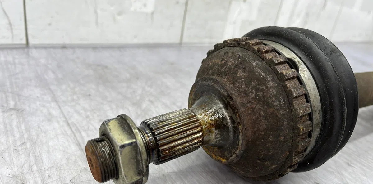 Transmission avant gauche PEUGEOT 406 PHASE 1 occasion