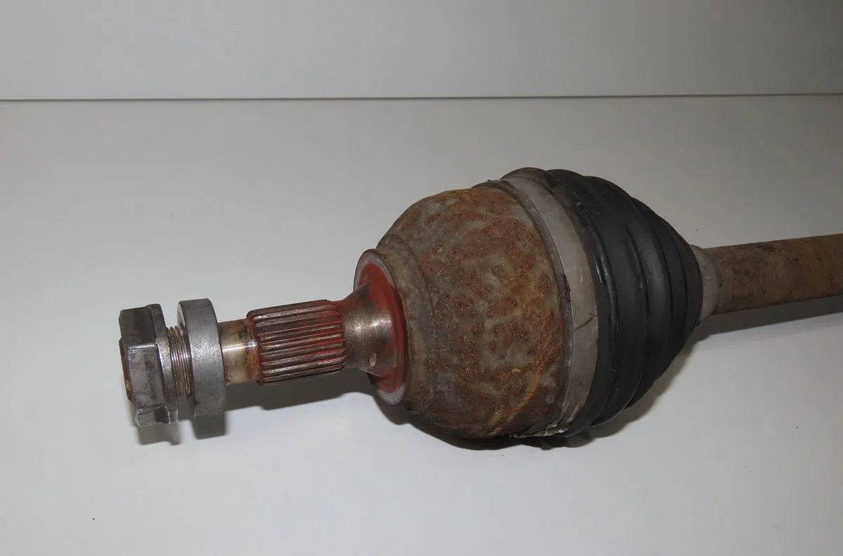 Transmission avant gauche Peugeot 5008 (0U_, 0E_) 2.0 hdi 150 - bluehdi 150 (2009-2017) 5 portes occasion