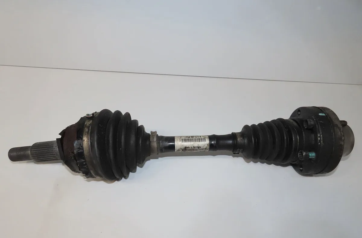 Transmission avant gauche Porsche CAYENNE (9PA) Turbo 4.5 (2002-2007) occasion