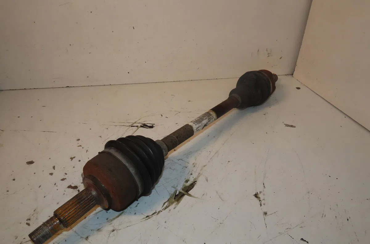 Transmission avant gauche Renault CAPTUR I (J5_, H5_) 1.5 dci 110 (2015) 5 portes occasion