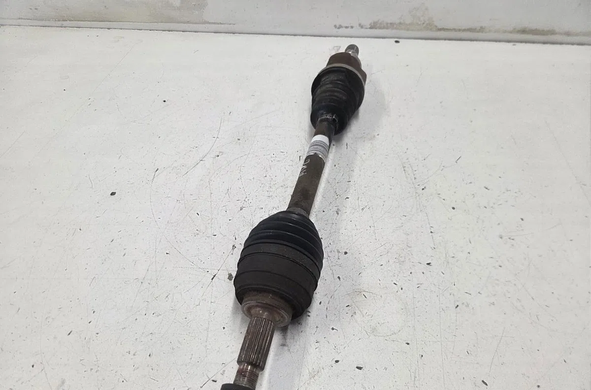 Transmission avant gauche RENAULT CLIO 3 PHASE 2 occasion