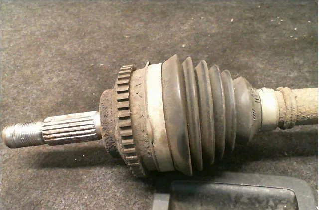 Transmission avant gauche Renault CLIO II (BB_, CB_) 1.2 16v (bb05, bb0w, bb11, bb27, bb2t, bb2u, bb2v, cb05,... (2001-2