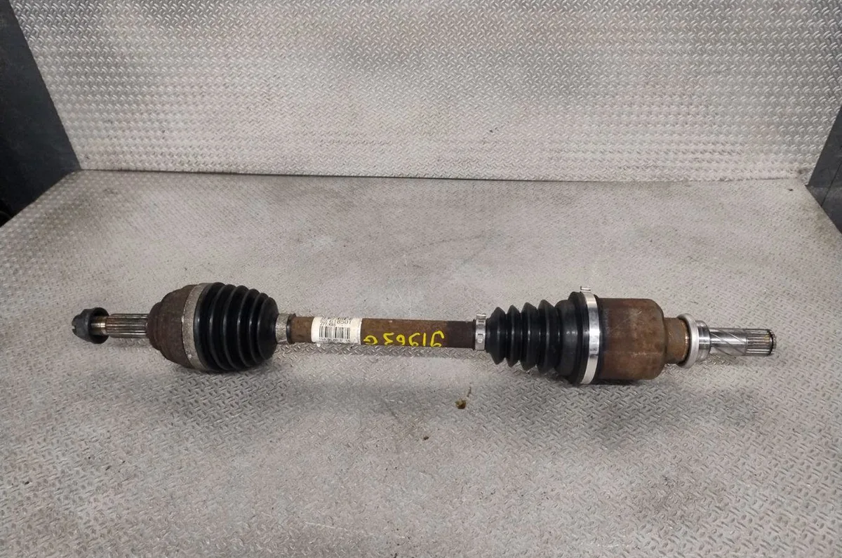 Transmission avant gauche Renault CLIO III (BR0-1, CR0-1) 1.4 16v (2005-2012) occasion