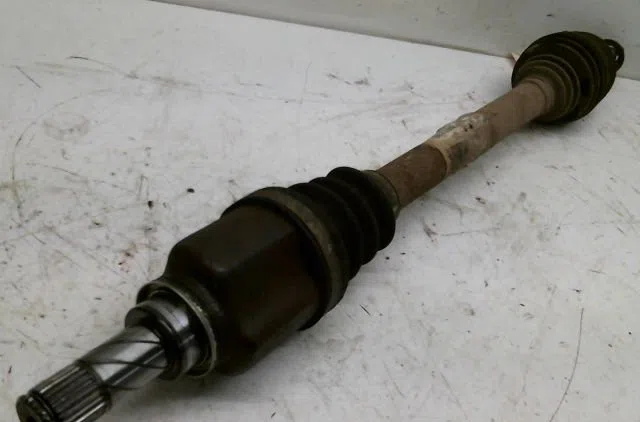 Transmission avant gauche Renault KANGOO - GRAND KANGOO II (KW0-1_) 1.5 dci 85 (kw0k, kw0l, kw0b) (2008) 4 portes occasi