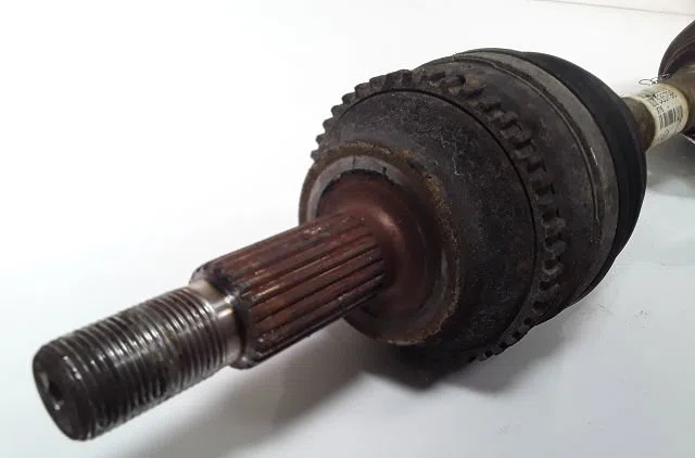 Transmission avant gauche Renault KANGOO (KC0-1_) 1.5 dci (2003) 4 portes occasion