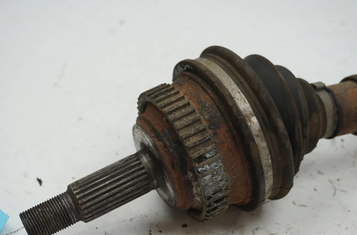 Transmission avant gauche Renault KANGOO (KC0-1_) 1.9 dci 4x4 (2003) occasion