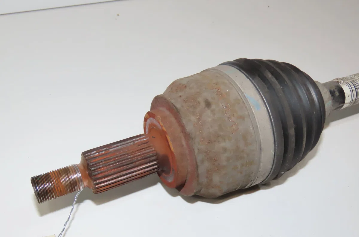 Transmission avant gauche Renault LAGUNA III (BT0-1) 2.0 dci (bt01, bt08, bt09, bt0e, bt0k, bt12, bt1c, bt1d,... (2007-2
