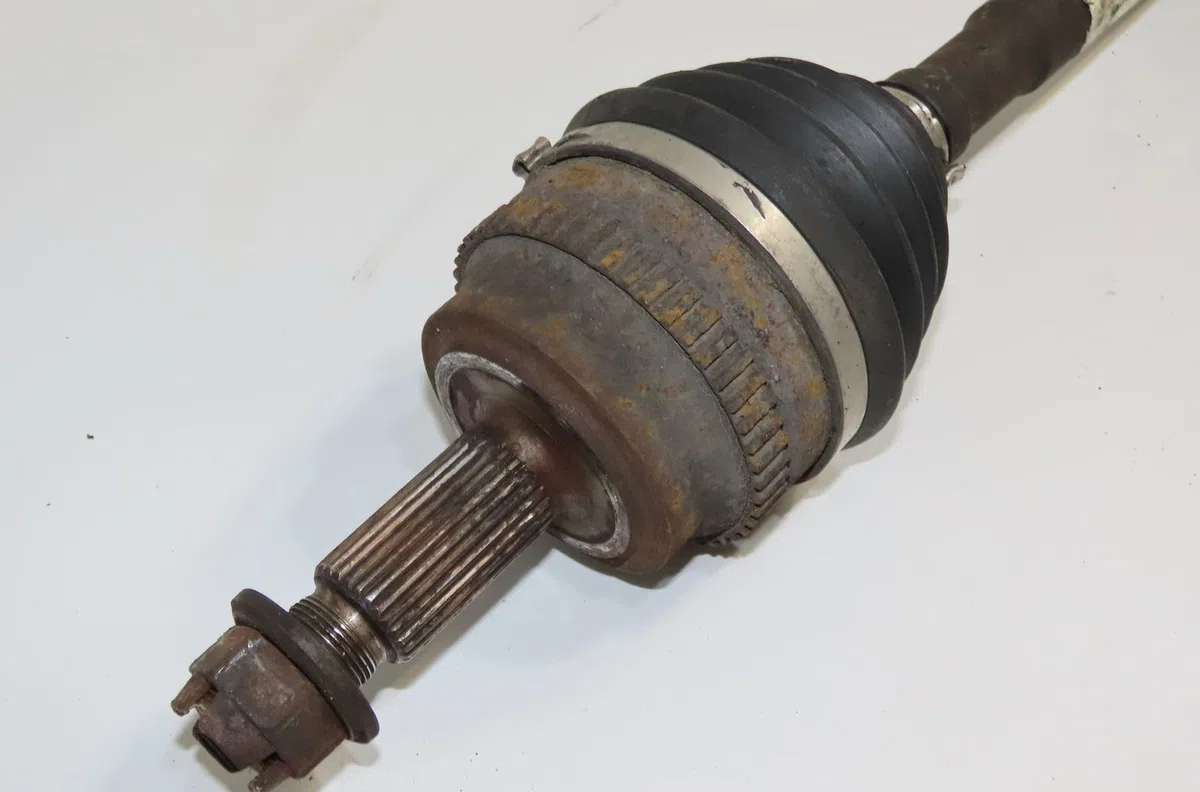 Transmission avant gauche Renault MASTER II Autobus-Autocar (JD) 2.5 dci 120 (2001) occasion