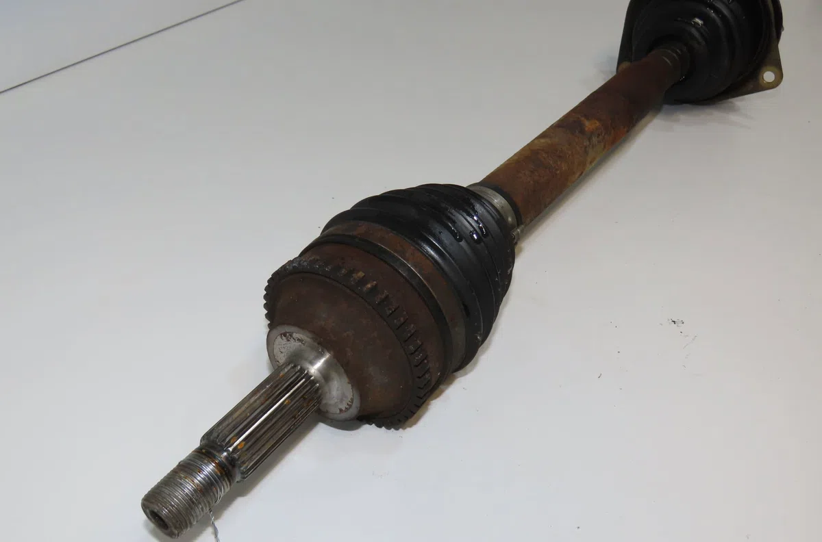 Transmission avant gauche Renault MEGANE I Coupé (DA0-1_) 1.6 e (da0f) (1996-1999) occasion