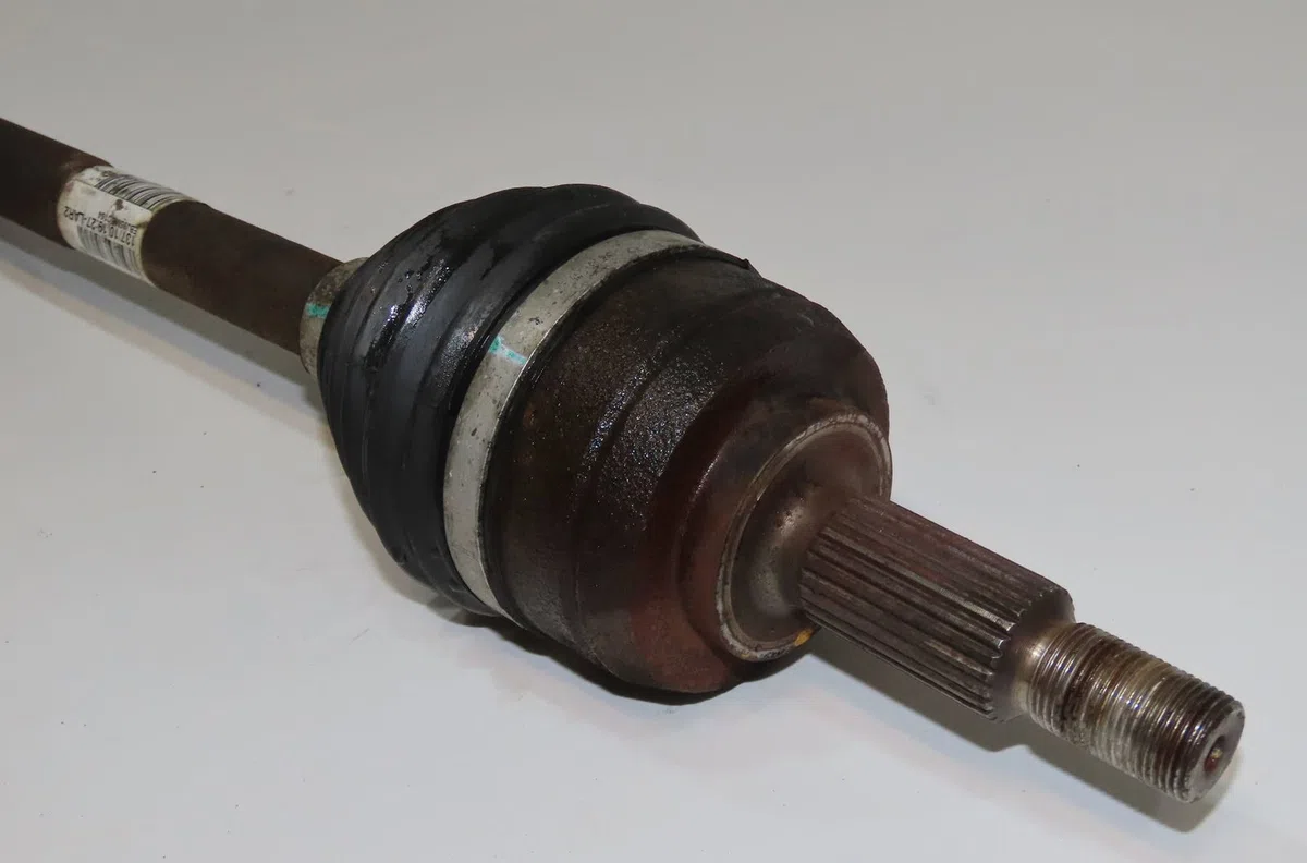 Transmission avant gauche Renault MEGANE III 3-5 portes (BZ0-1_, B3_) 1.5 dci (2009) 5 portes occasion