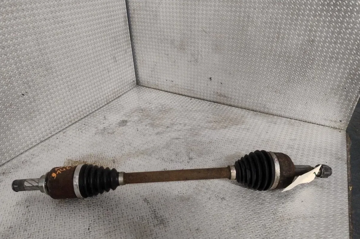 Transmission avant gauche Renault MEGANE III 3-5 portes (BZ0-1_, B3_) 1.5 dci (2009) occasion