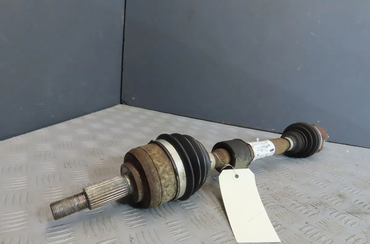 Transmission avant gauche Renault MEGANE IV 3-5 portes (B9A-M-N_) 1.5 dci 110 (b9a3) (2015) occasion