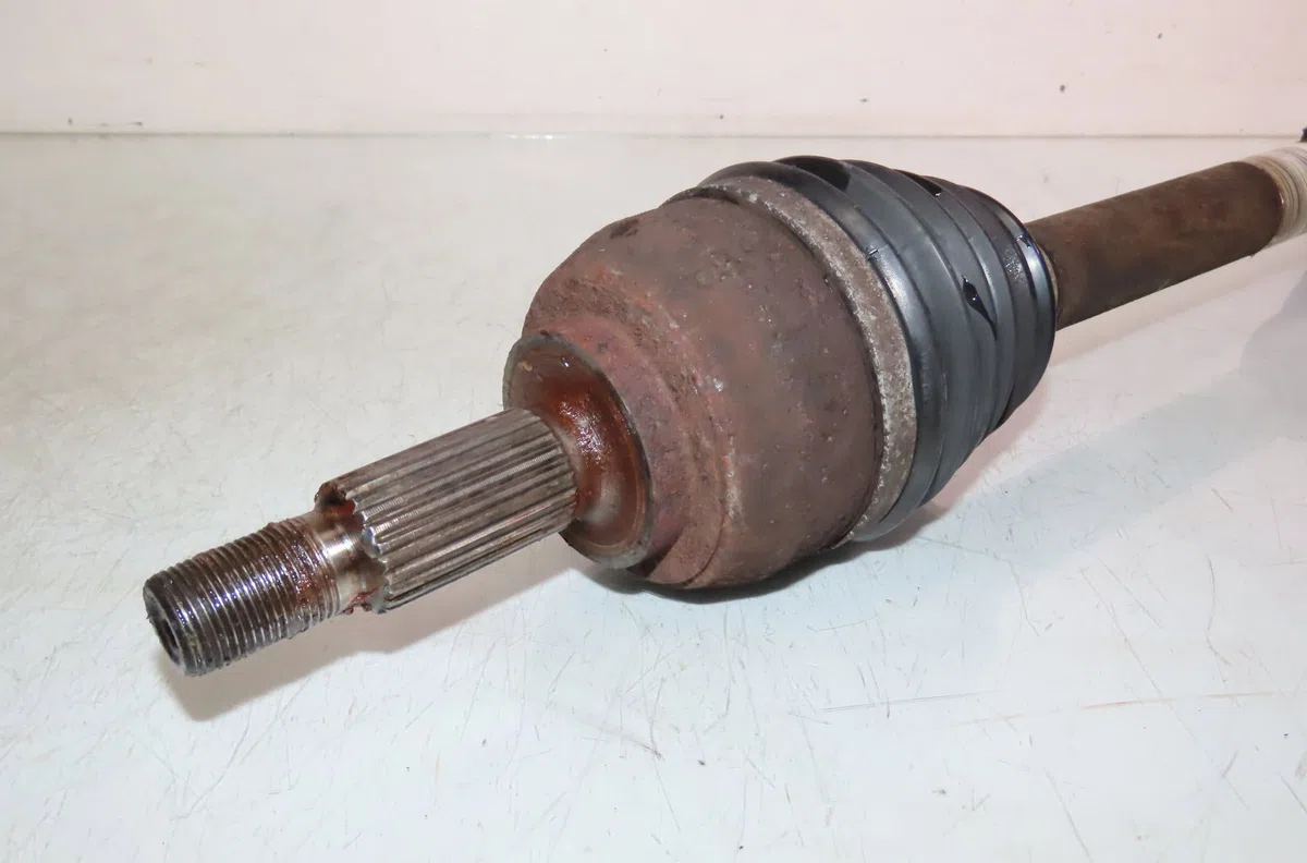 Transmission avant gauche Renault SCÉNIC II (JM0-1_) 1.5 dci (jm1e, jm16) (2005-2008) 5 portes occasion