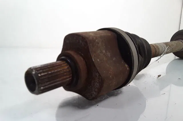 Transmission avant gauche Renault SCÉNIC II (JM0-1_) 1.9 dci (jm14) (2005-2008) 5 portes occasion