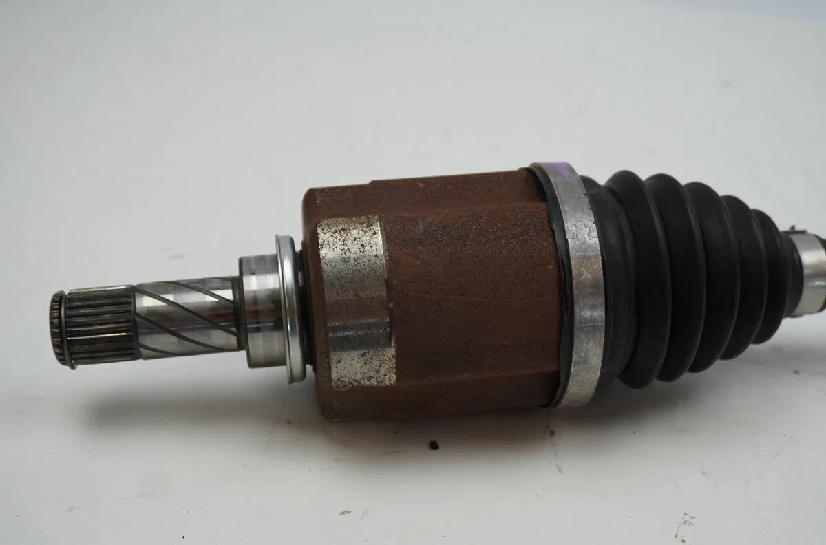 Transmission avant gauche Renault SYMBIOZ 1.6 e-tech 145 (2024) occasion