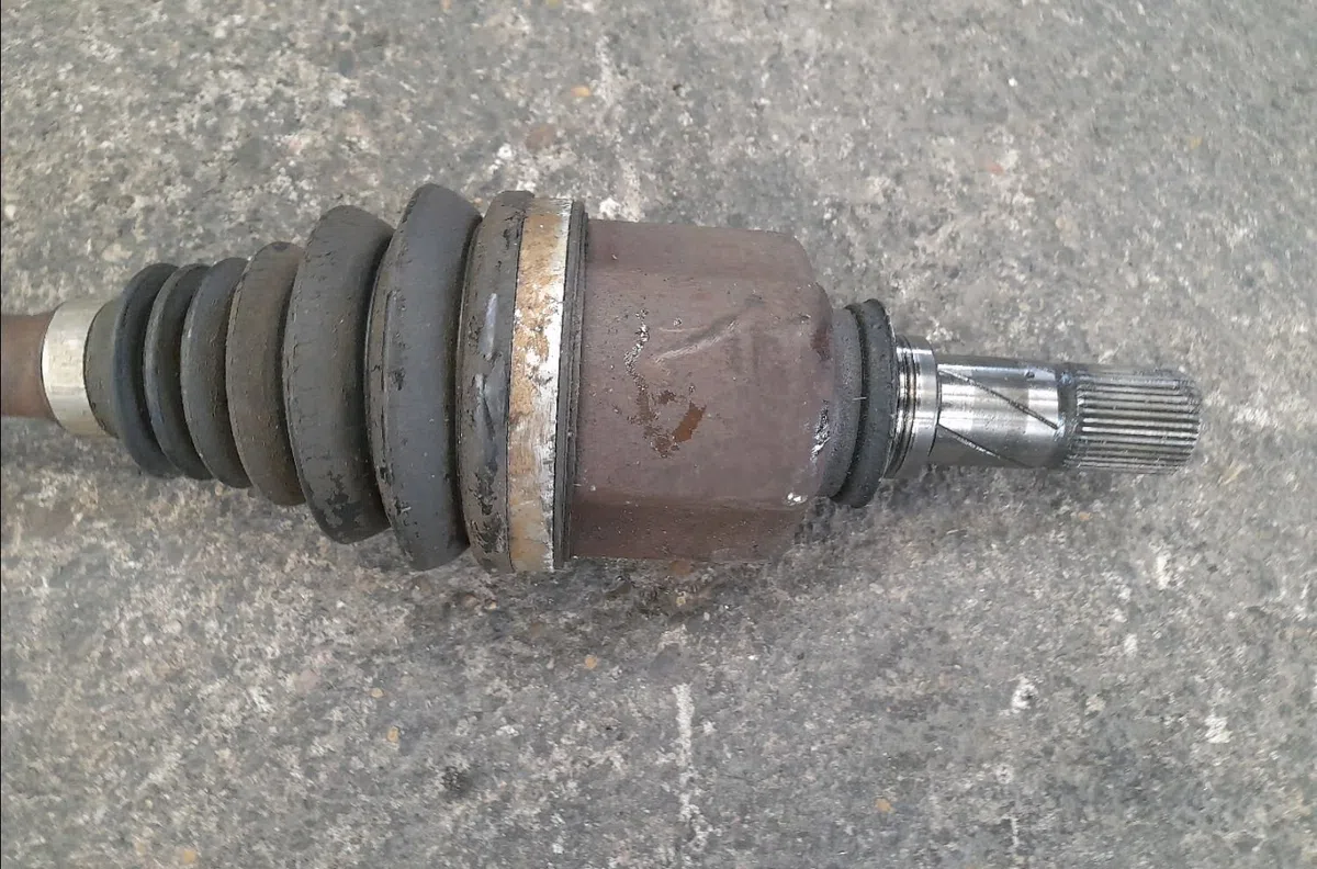 Transmission avant gauche Renault TRAFIC III Camionnette (FG_) 1.6 dci 115 (fgmd) (2014) occasion