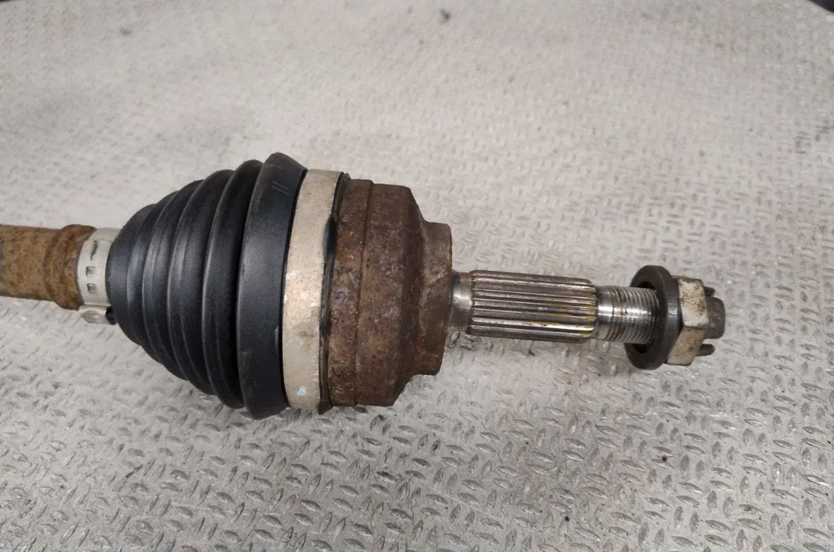 Transmission avant gauche Renault TWINGO I (C06_) 1.2 (c066, c068) (1996-2007) 3 portes occasion