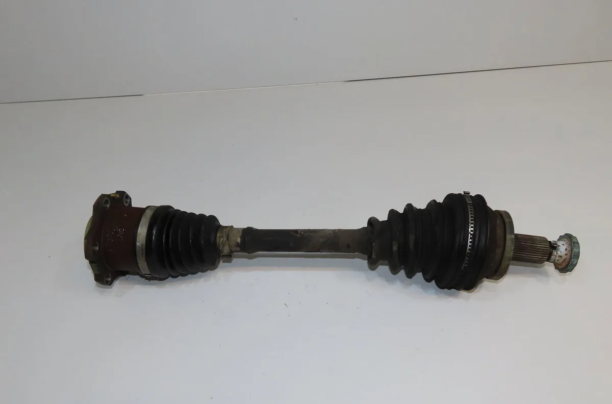 Transmission avant gauche Seat CORDOBA (6L2) 1.9 tdi (2002-2009) occasion