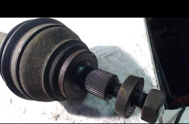 Transmission avant gauche SKODA OCTAVIA II occasion