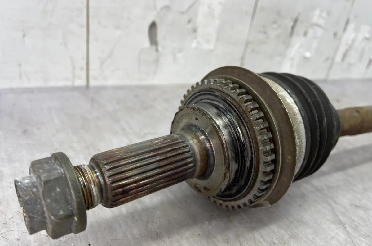 Transmission avant gauche SUBARU IMPREZA 1 PHASE 4 BREAK occasion