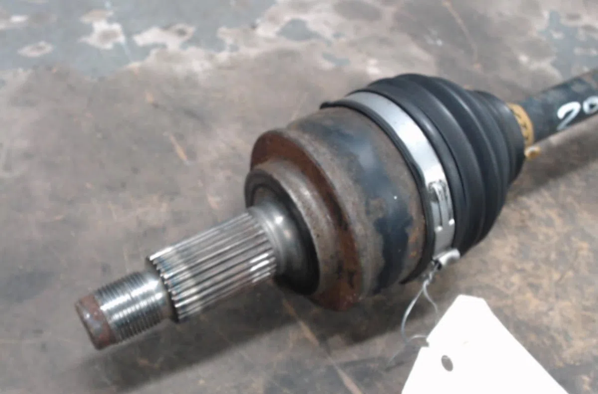 Transmission avant gauche Suzuki GRAND VITARA II (JT, TE, TD) 2.0 traction intégrale (td54, jb420) (2005-2015) occasion