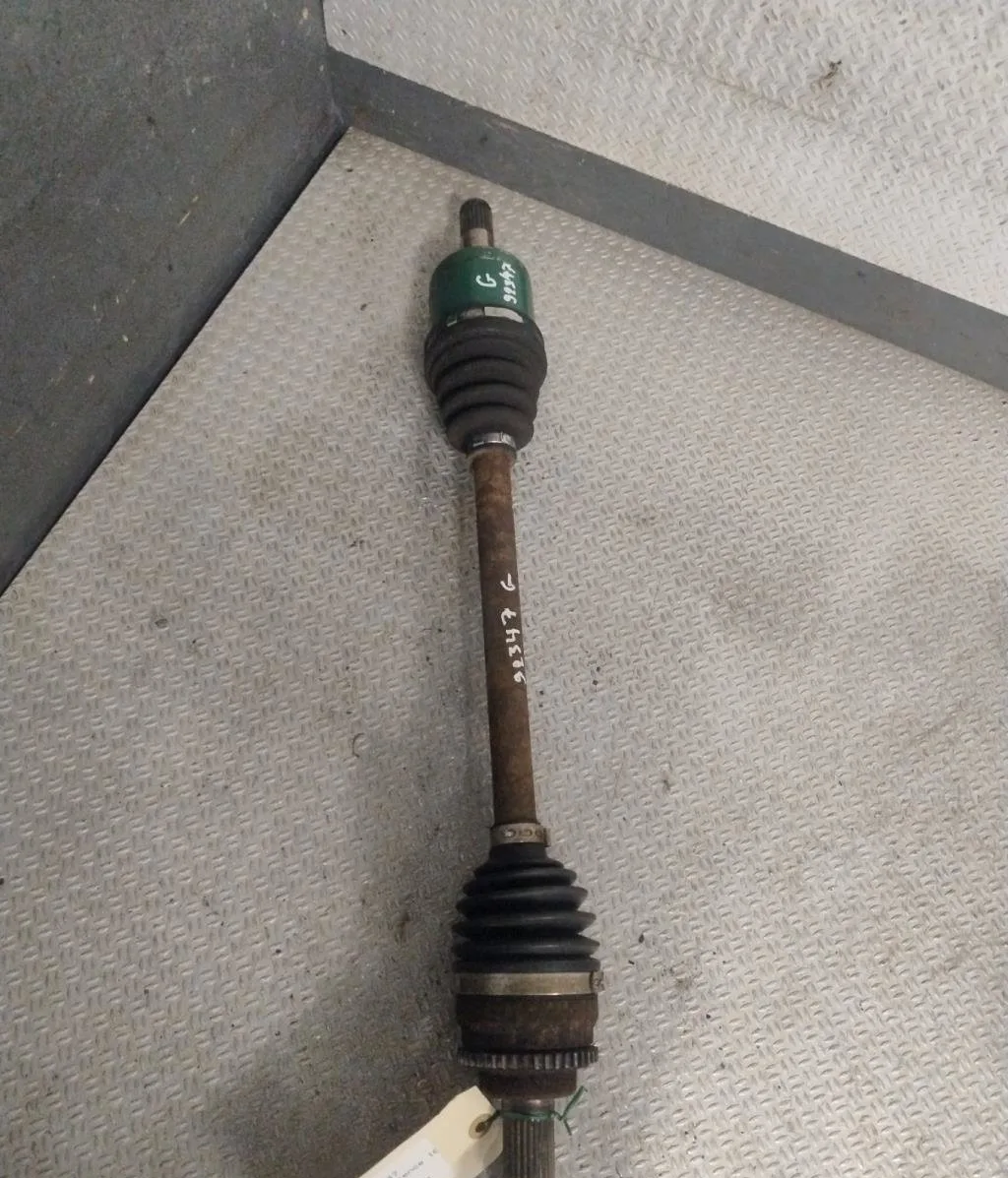 Transmission avant gauche Suzuki SWIFT III (MZ, EZ) 1.3 (rs 413) (2005) occasion