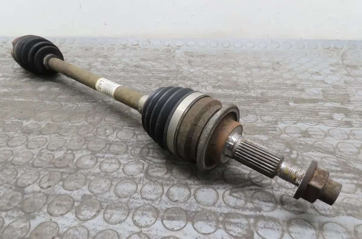 Transmission avant gauche Suzuki SWIFT III (MZ, EZ) 1.3 (rs 413) (2005) occasion