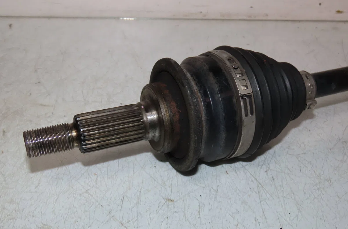 Transmission avant gauche Suzuki SWIFT IV (FZ, NZ) 1.2 (azh 412) (2010) occasion