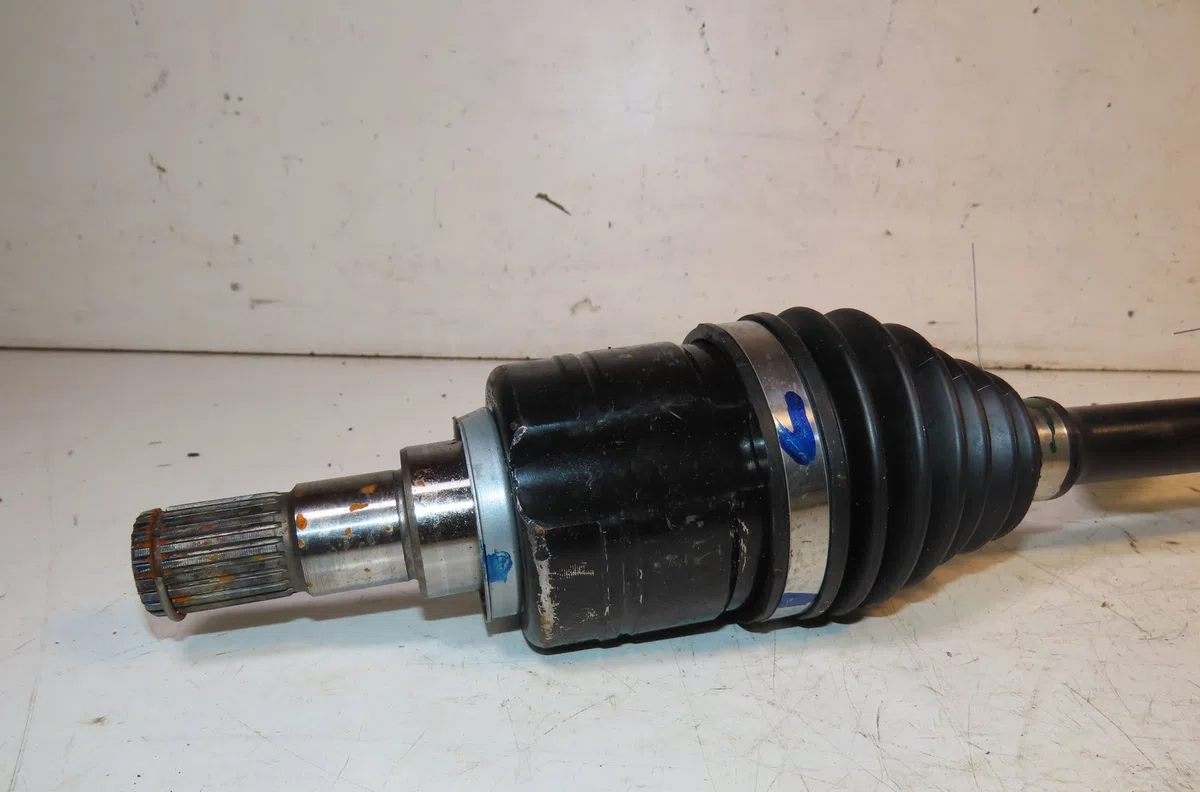 Transmission avant gauche Suzuki SWIFT V (AZ) 1.2 hybrid (mild hybrid) (a2l412) (2020) 5 portes occasion