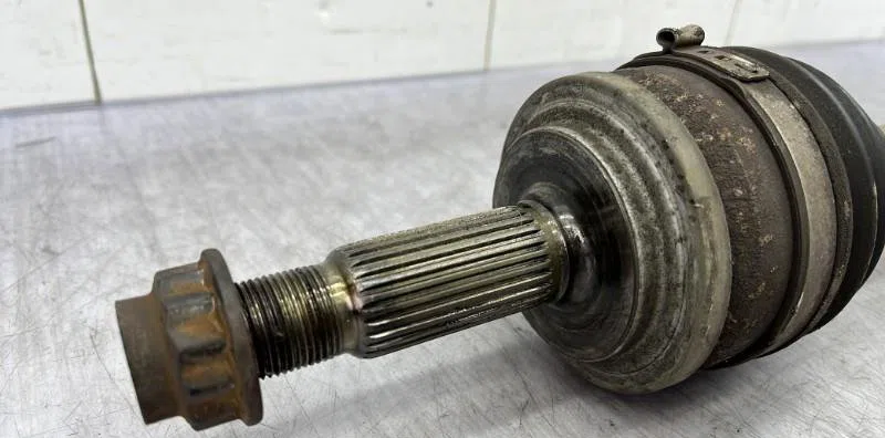 Transmission avant gauche TOYOTA AURIS 1 PHASE 1 occasion