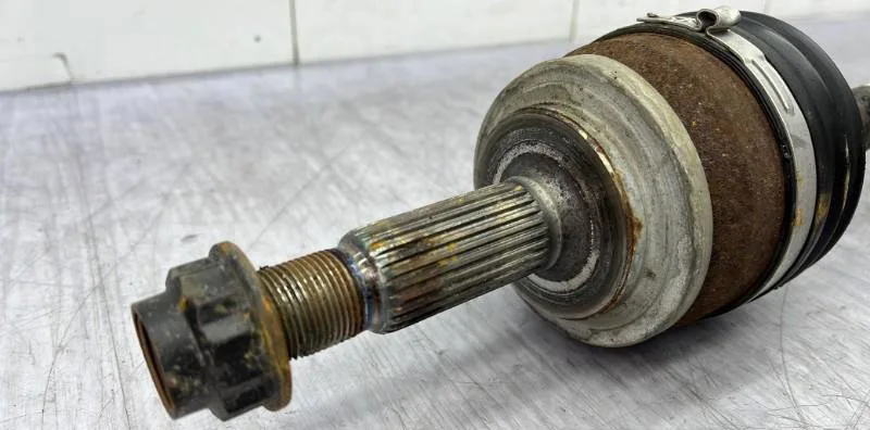 Transmission avant gauche TOYOTA AURIS 2 PHASE 2 occasion