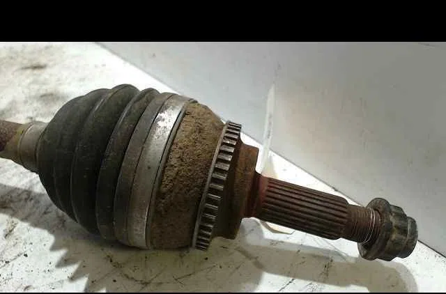 Transmission avant gauche TOYOTA AVENSIS II occasion