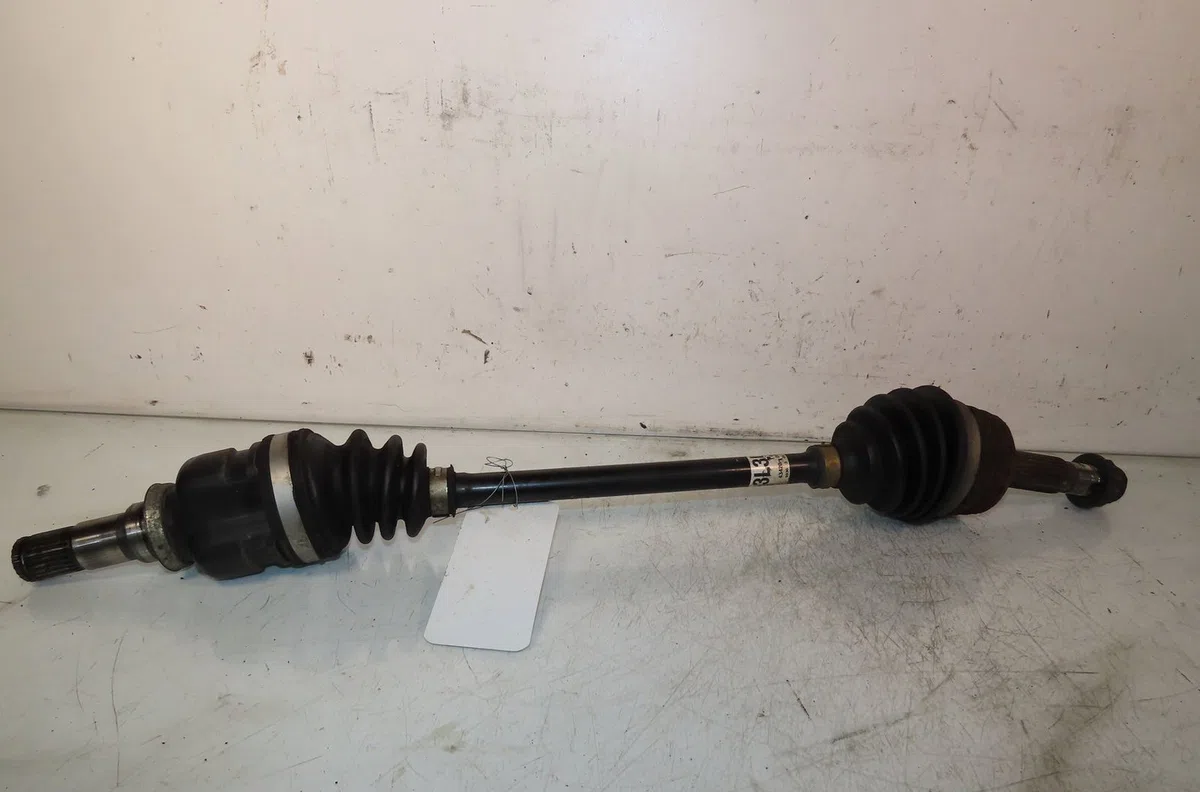Transmission avant gauche TOYOTA AYGO 2015 occasion